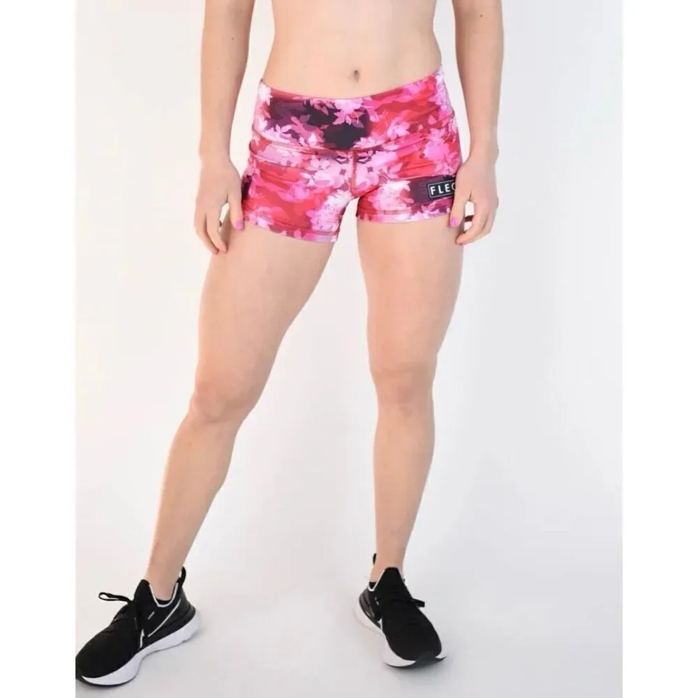 Fleo Rose Camo 3.25 short size small excellent condition